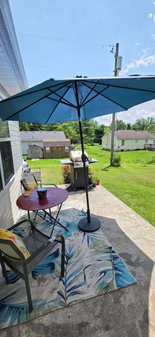 222 Kentucky Avenue, Junction City, KY 40440