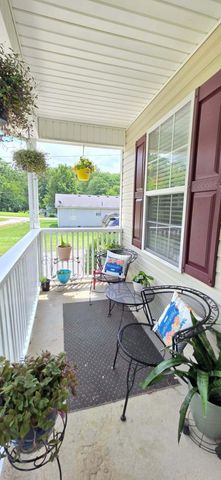 222 Kentucky Avenue, Junction City, KY 40440