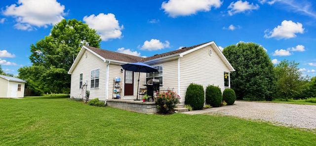 222 Kentucky Avenue, Junction City, KY 40440