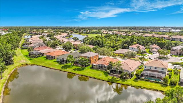 8721 STONE HARBOUR LOOP, Bradenton, FL 34212