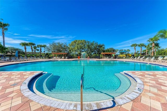 8721 STONE HARBOUR LOOP, Bradenton, FL 34212
