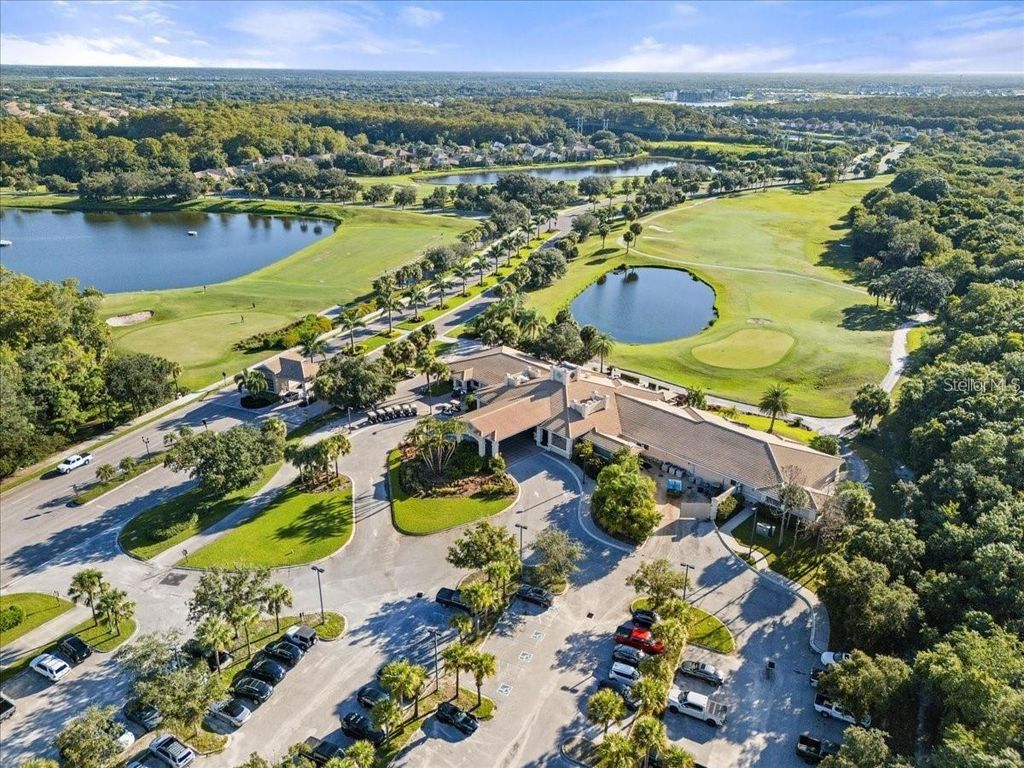 Image 69 of property listing at 8721 STONE HARBOUR LOOP, Bradenton, FL 34212