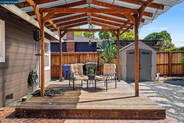 1360 Grove Way, Concord, CA 94518