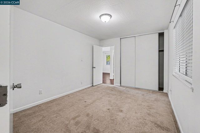 1360 Grove Way, Concord, CA 94518