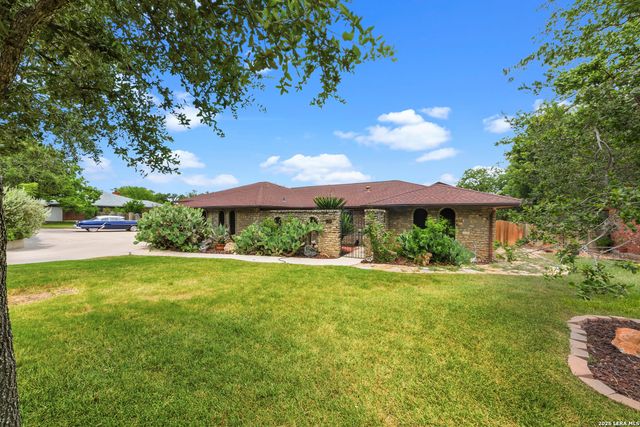 120 Lincoln, Schertz, TX 78154