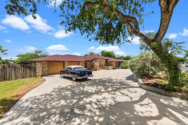 120 Lincoln, Schertz, TX 78154