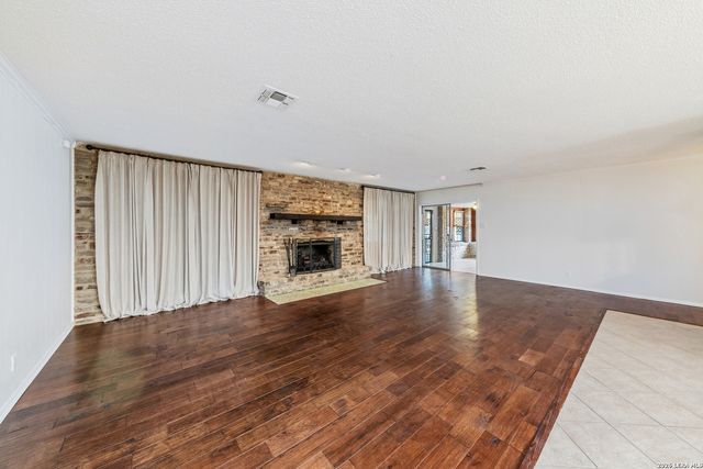 120 Lincoln, Schertz, TX 78154