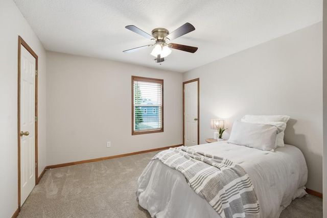 820 NE Adams Drive, Lee's Summit, MO 64086