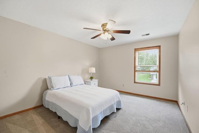 820 NE Adams Drive, Lee's Summit, MO 64086