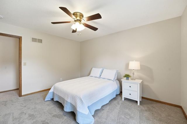 820 NE Adams Drive, Lee's Summit, MO 64086