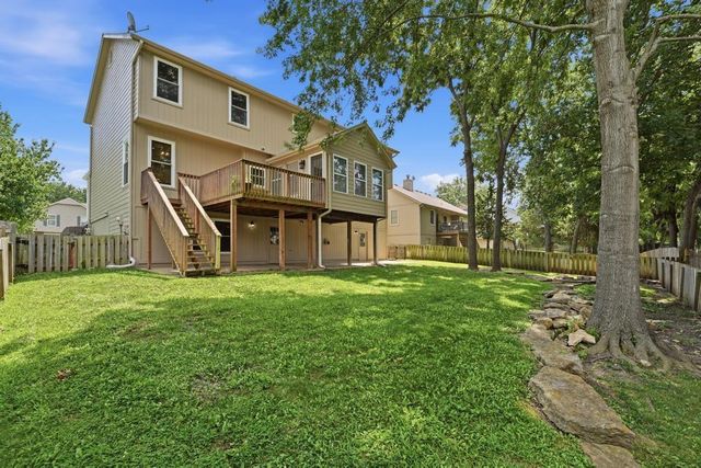820 NE Adams Drive, Lee's Summit, MO 64086