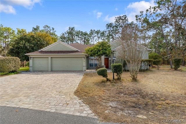 10 Boxleaf Court S, Homosassa, FL 34446