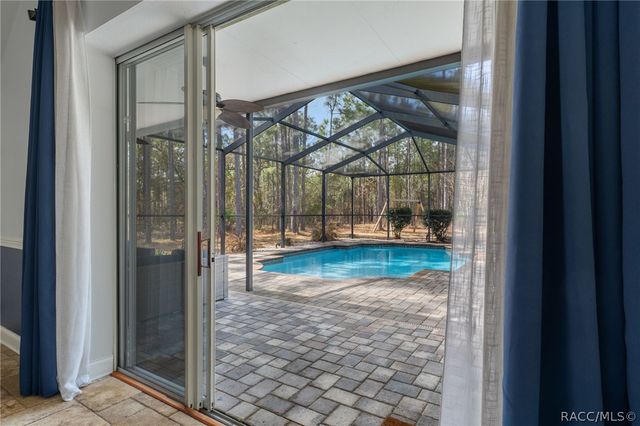 10 Boxleaf Court S, Homosassa, FL 34446