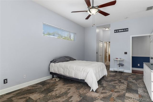 10 Boxleaf Court S, Homosassa, FL 34446