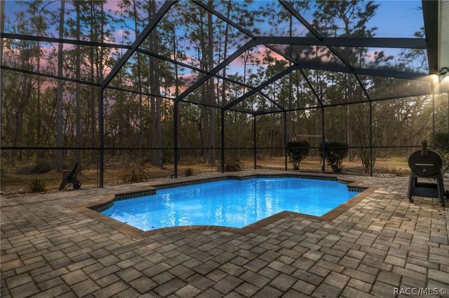 10 Boxleaf Court S, Homosassa, FL 34446