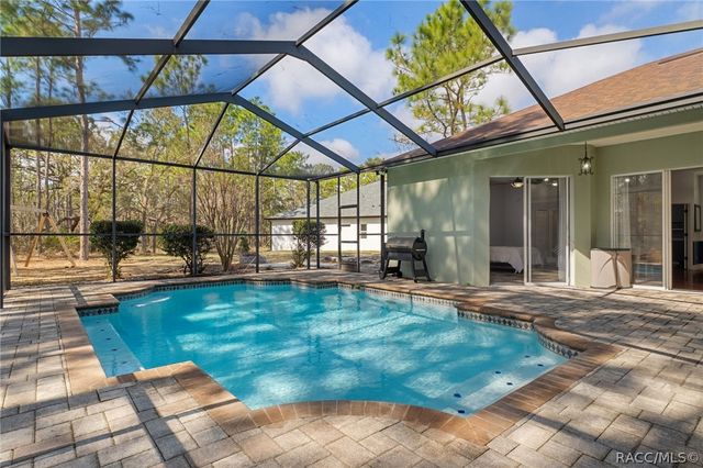 10 Boxleaf Court S, Homosassa, FL 34446