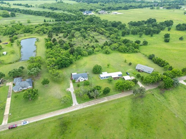 224 Skrivanek Road, Ennis, TX 75119