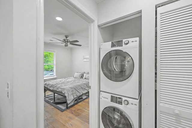 341 W Coleman Boulevard E, Mount Pleasant, SC 29464