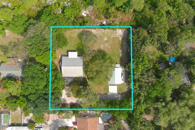 10908 SE Hobart Street, Jupiter, FL 33469