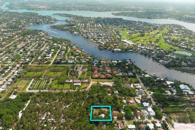 10908 SE Hobart Street, Jupiter, FL 33469