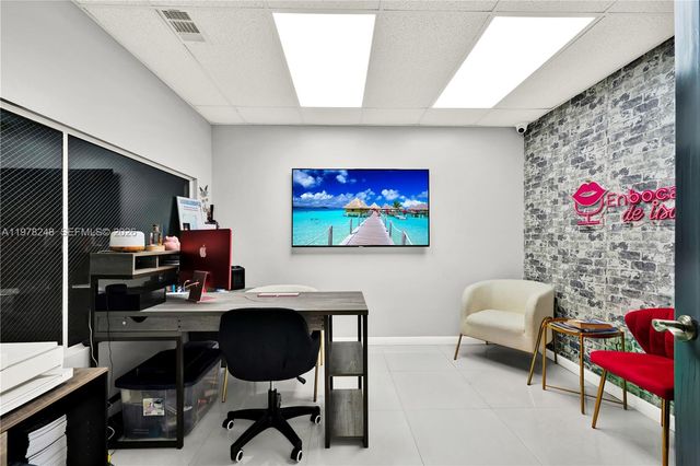 7770 NW 46th Street 23, Doral, FL 33166