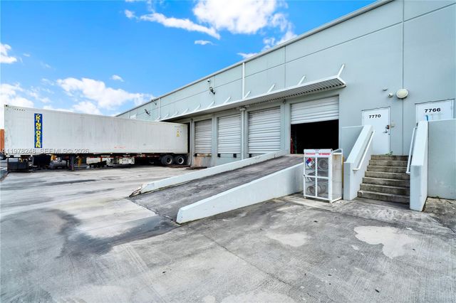 7770 NW 46th Street 23, Doral, FL 33166
