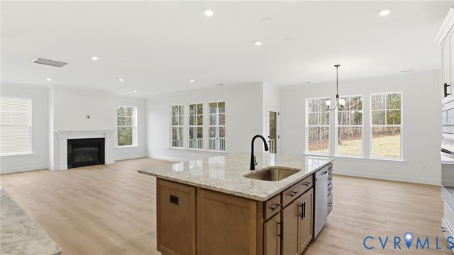 8124 Clancy Ct, Chesterfield, VA 23838