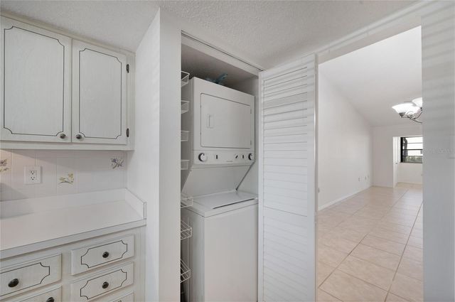 1407 58TH STREET W 1407, Bradenton, FL 34209