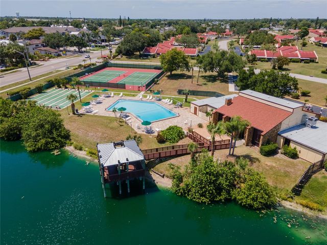 1407 58TH STREET W 1407, Bradenton, FL 34209