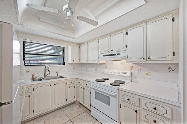 1407 58TH STREET W 1407, Bradenton, FL 34209