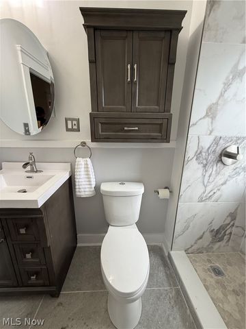 14210 Kingsford Avenue, Cleveland, OH 44128