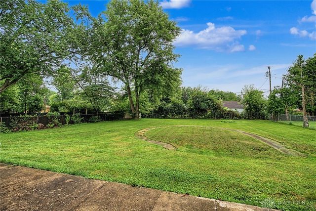 6138 Janice Place, Clayton, OH 45415