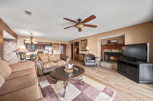 200 Pretti Pt Apt E2, Hot Springs, AR 71913