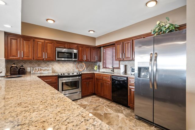 200 Pretti Pt Apt E2, Hot Springs, AR 71913