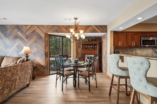 200 Pretti Pt Apt E2, Hot Springs, AR 71913