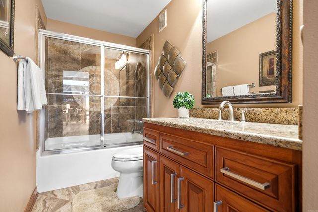 200 Pretti Pt Apt E2, Hot Springs, AR 71913