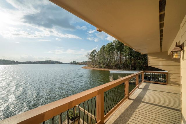 200 Pretti Pt Apt E2, Hot Springs, AR 71913