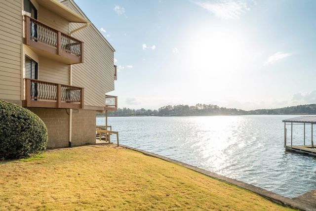 200 Pretti Pt Apt E2, Hot Springs, AR 71913