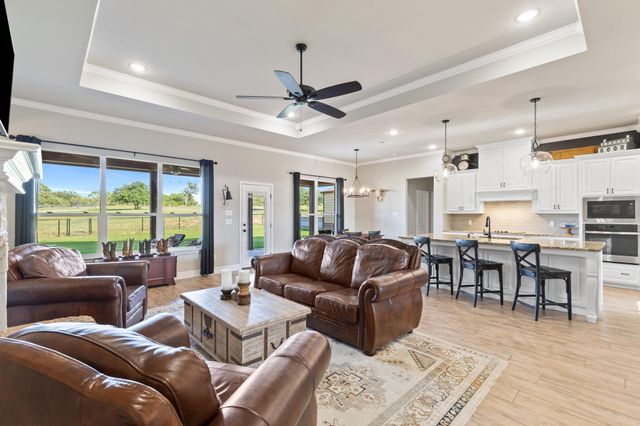 301 Aviara Court, Poolville, TX 76487