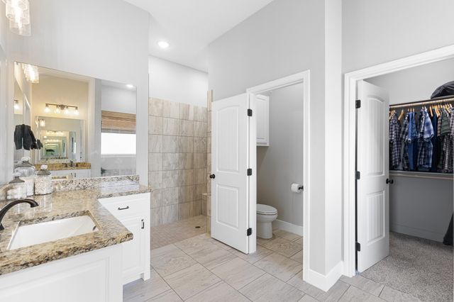 301 Aviara Court, Poolville, TX 76487