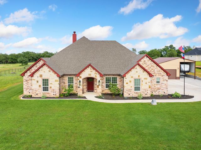 301 Aviara Court, Poolville, TX 76487