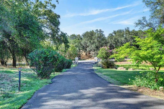 7760 Boulder Creek Rd, Penryn, CA 95663