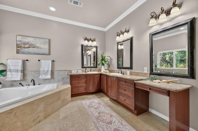 7760 Boulder Creek Rd, Penryn, CA 95663
