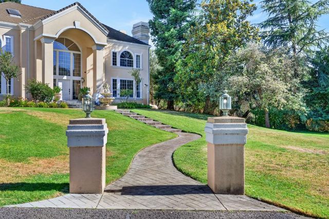 7760 Boulder Creek Rd, Penryn, CA 95663