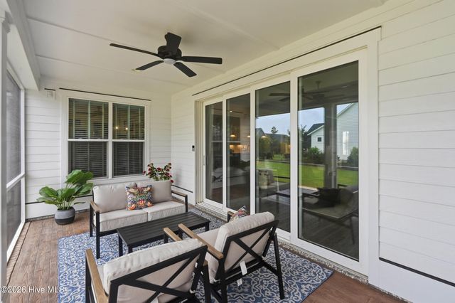 132 Anchors Away Drive, Hampstead, NC 28443