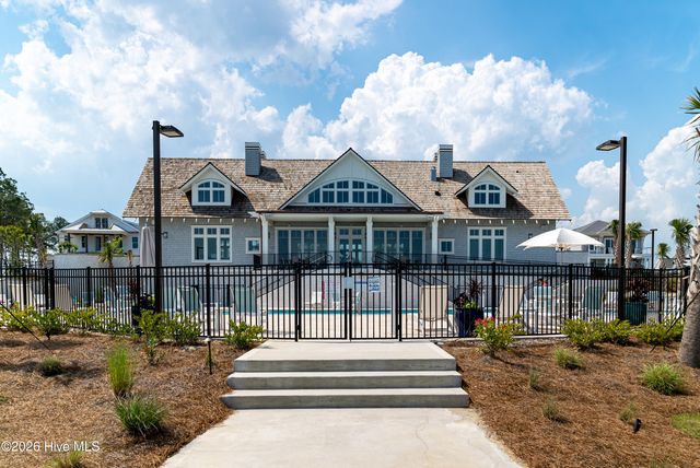 132 Anchors Away Drive, Hampstead, NC 28443