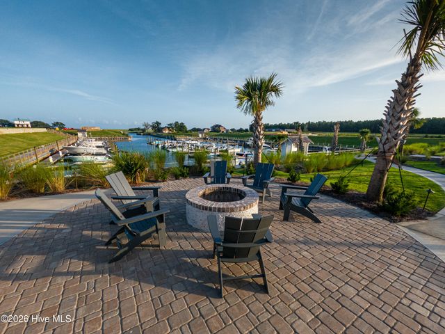 132 Anchors Away Drive, Hampstead, NC 28443