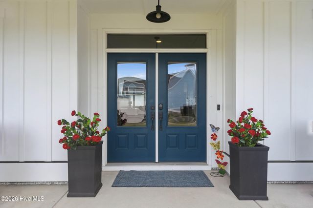 132 Anchors Away Drive, Hampstead, NC 28443