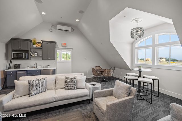 132 Anchors Away Drive, Hampstead, NC 28443