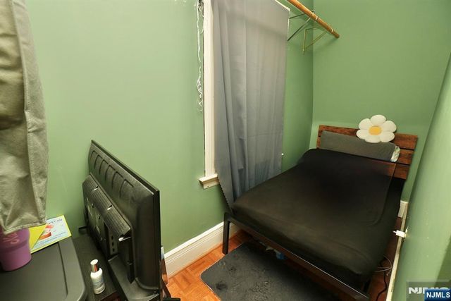 566-568 Highland, Newark, NJ 07104